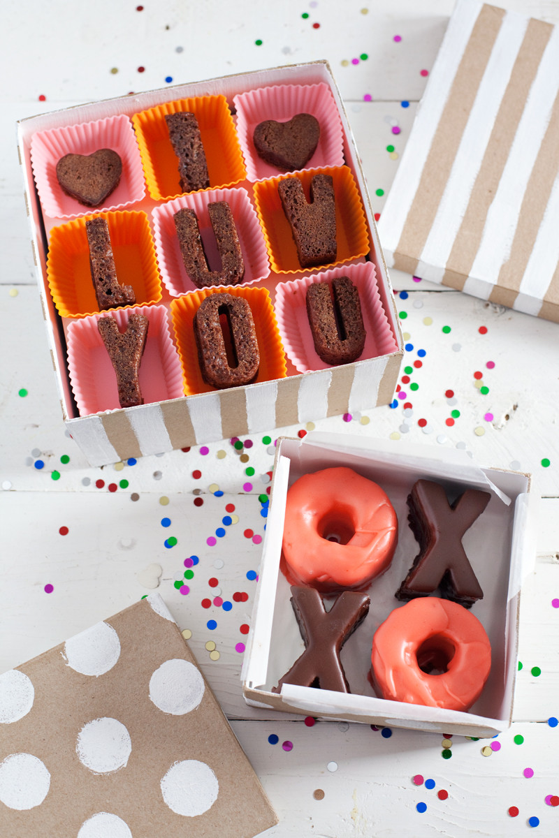 DIY Valentine'S Day Box
 Homemade Valentine’s Day Treat Boxes – A Beautiful Mess