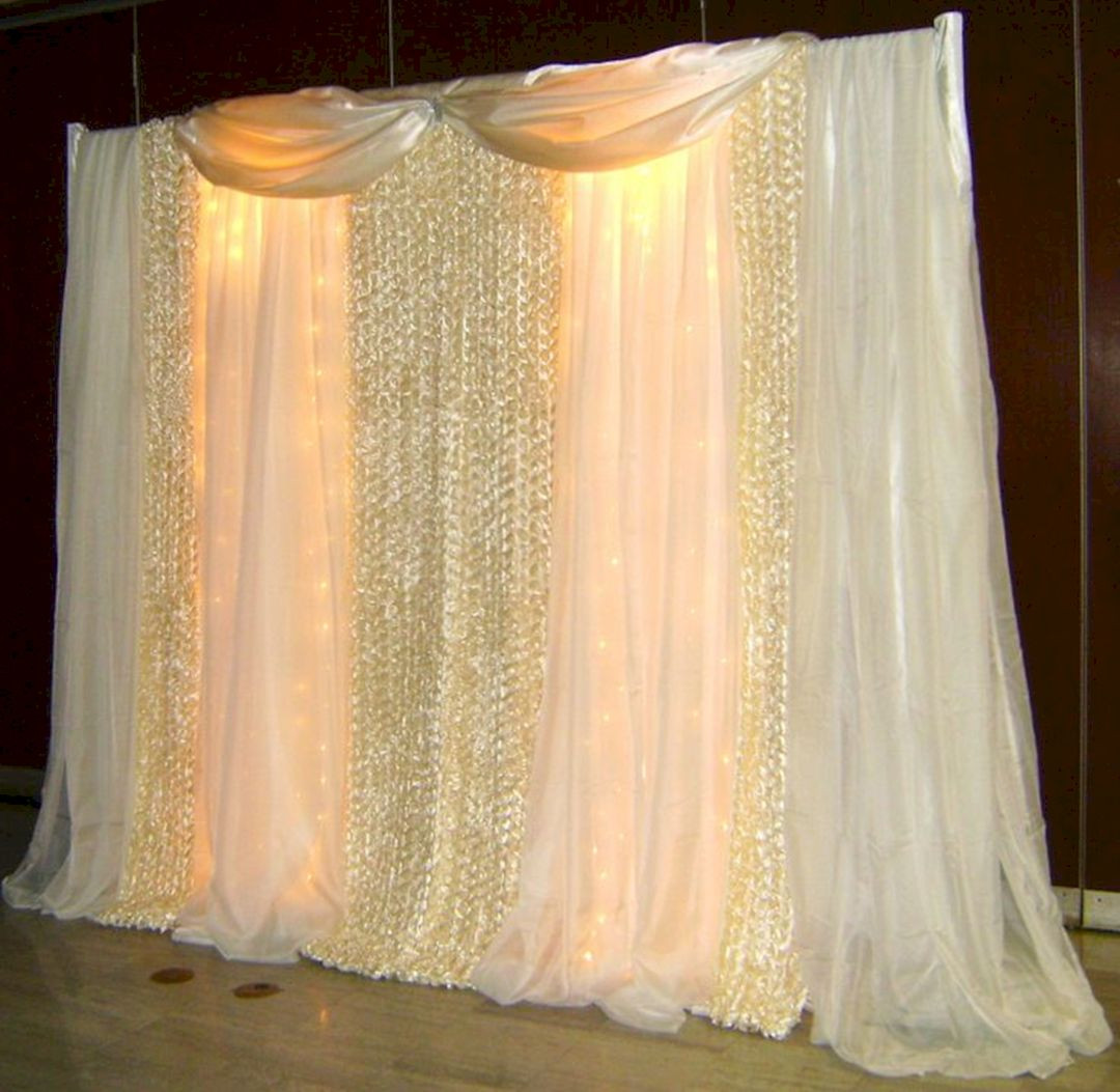 DIY Wedding Backdrop Fabric
 DIY Fabric Wedding Backdrop with Lights – OOSILE