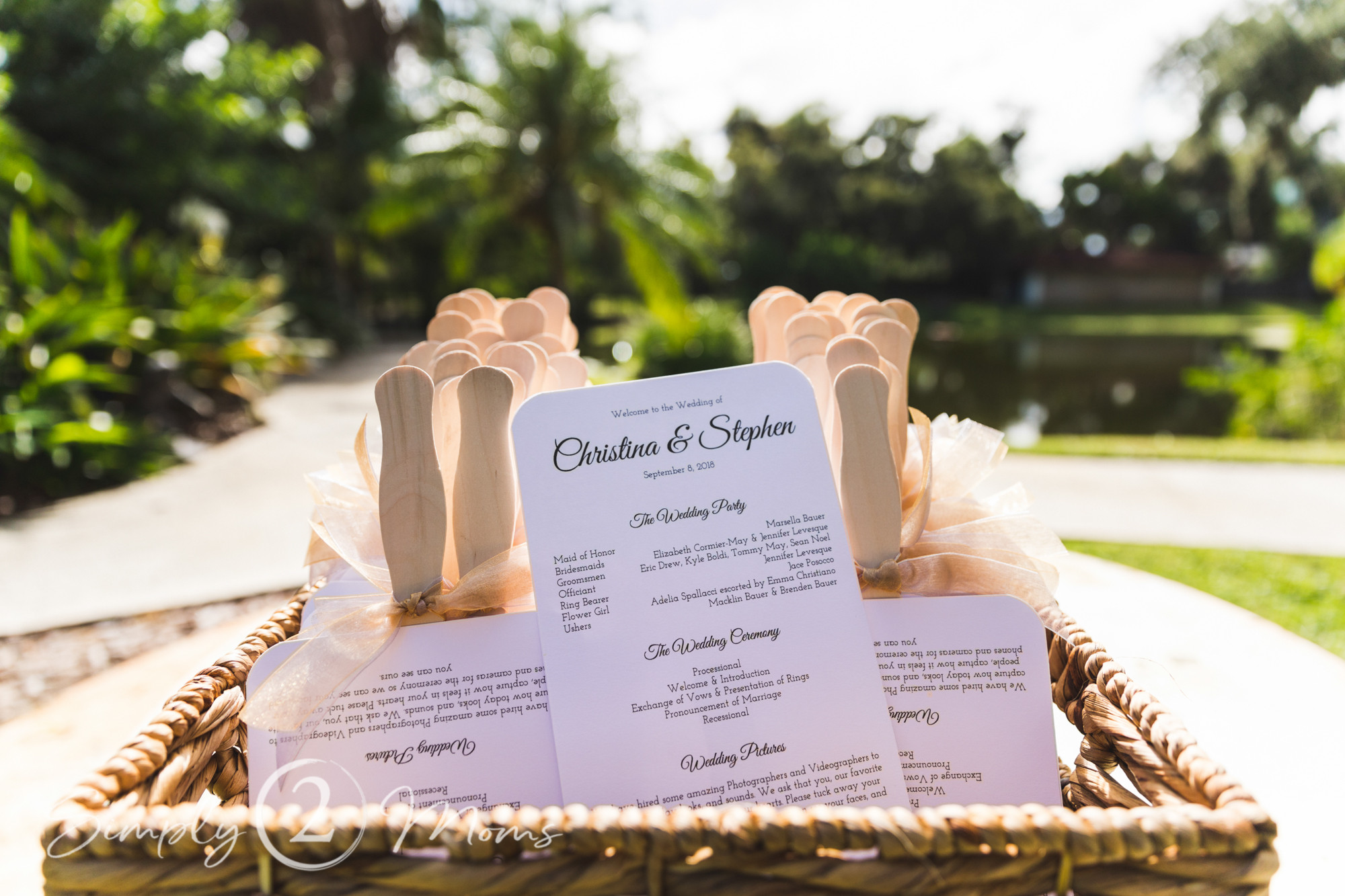 DIY Wedding Fans Programs
 How to Make Elegant Classic Wedding Fan Programs