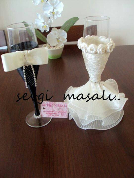 DIY Wedding Glasses
 DIY Wedding Champagne Glasses Ideas