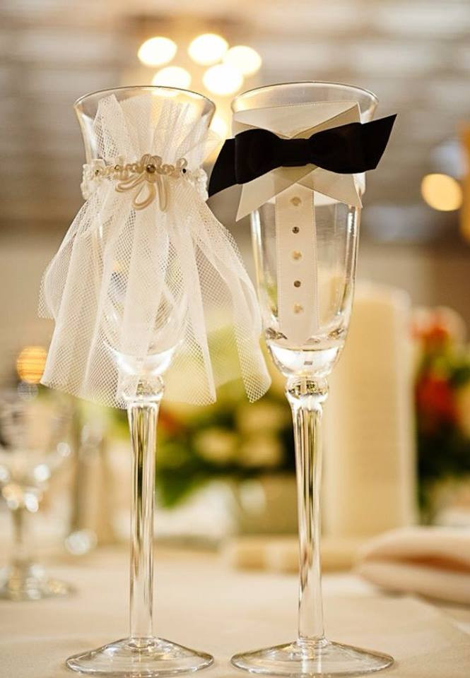 DIY Wedding Glasses
 DIY Wedding Champagne Glasses Ideas