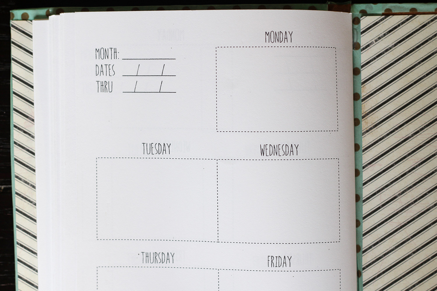 DIY Weekly Planner
 We Can Make Anything diy weekly planner free template