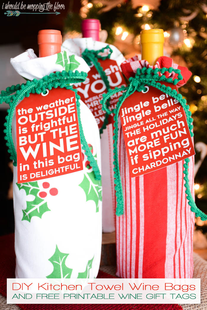 DIY Wine Gift Bags
 i should be mopping the floor DIY Kitchen Towel Wine Bags