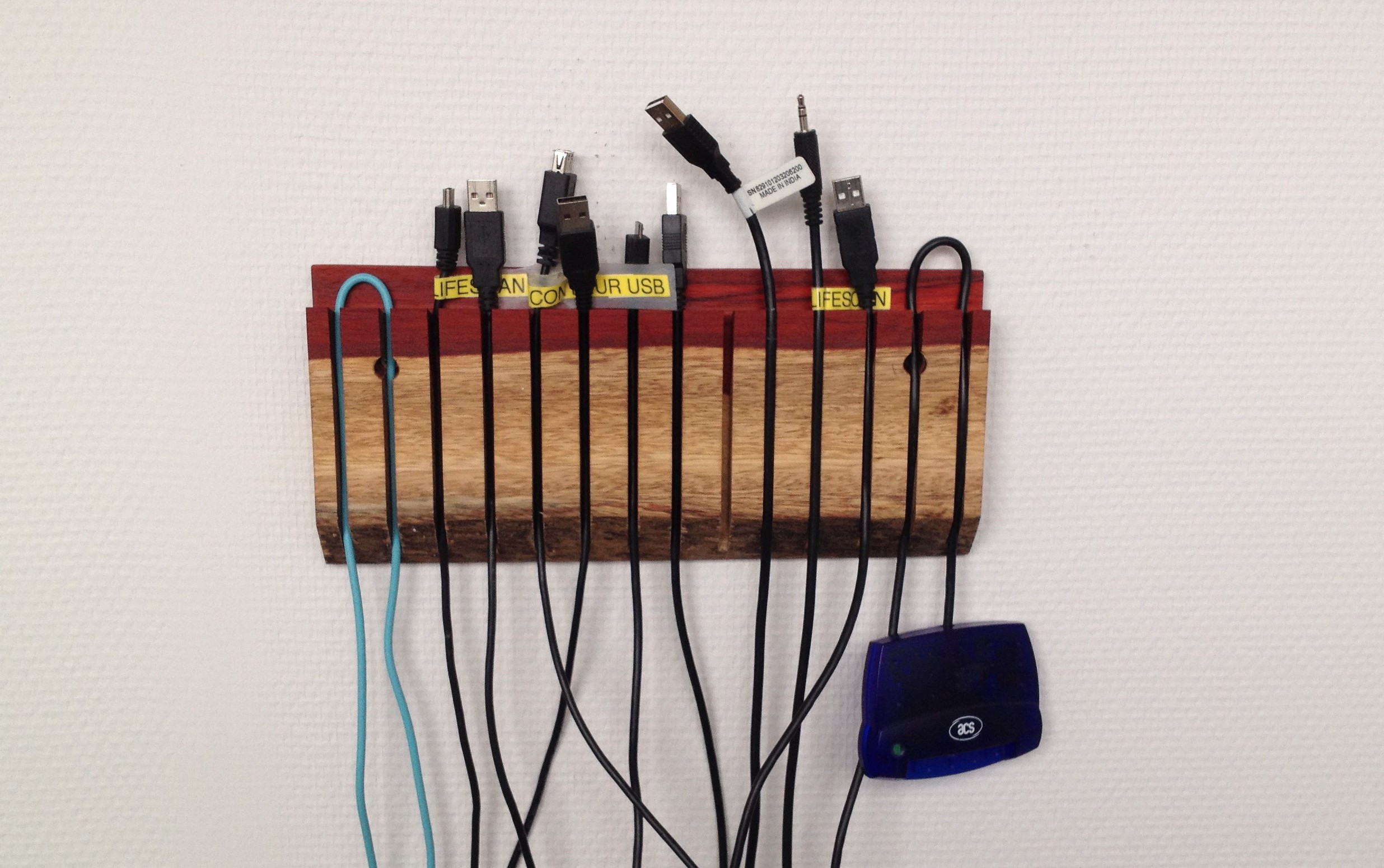 DIY Wire Organizer
 DIY wooden cable organizer