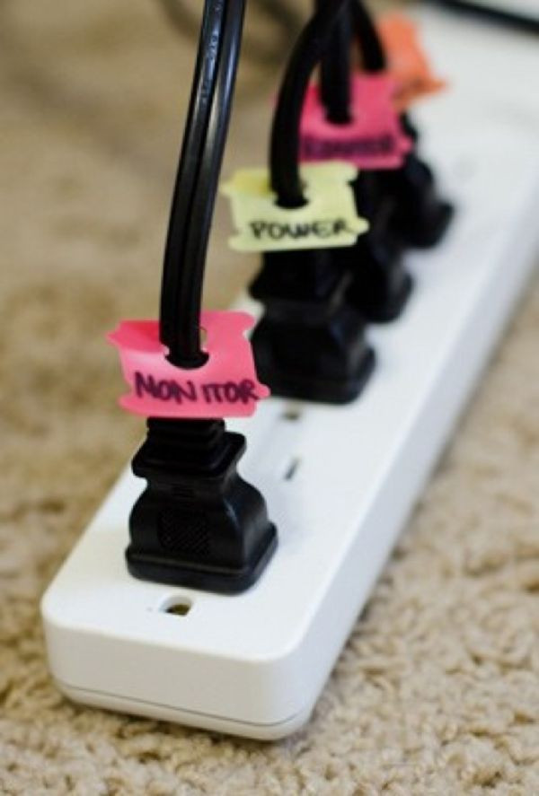 DIY Wire Organizer
 15 DIY Cord And Cable Organizers For A Clean And