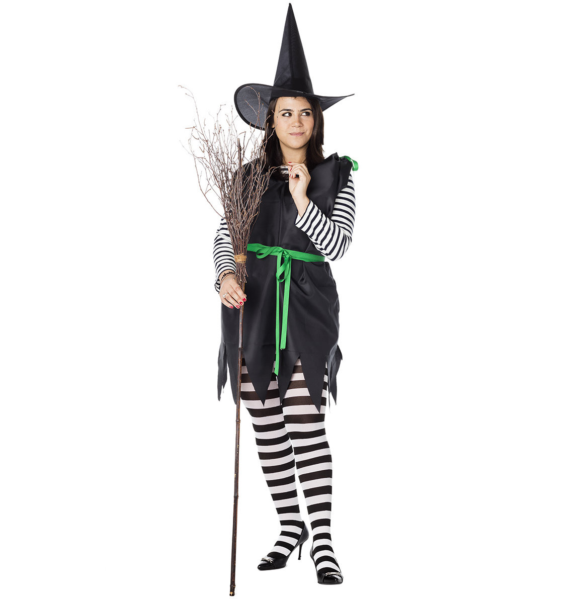 DIY Witch Costume
 16 Easy DIY Halloween Costumes Real Simple