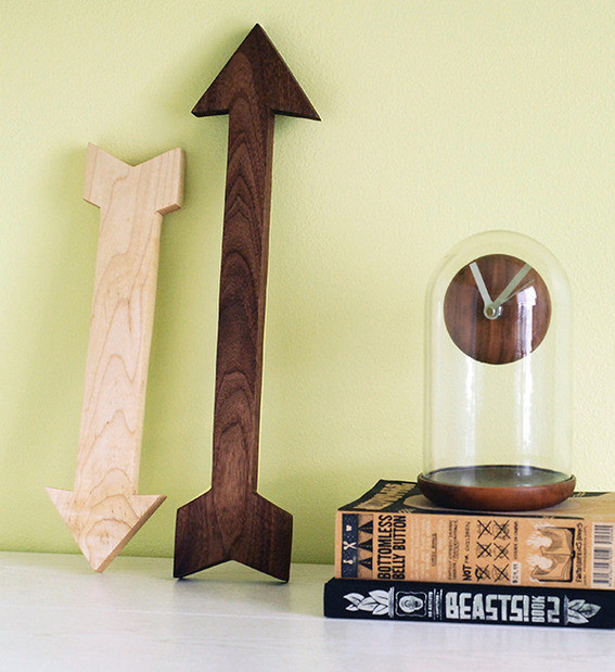 DIY Wood Arrow
 How to Stylish Wooden Arrow Art You Can Make This Weekend