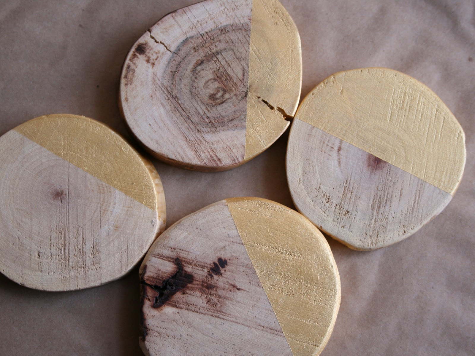 DIY Wood Coasters
 And your bird can sing diy gold wood coasters