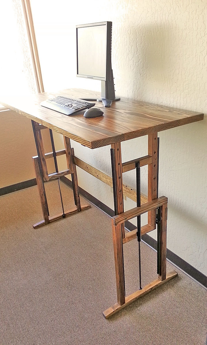 DIY Wood Computer Desk
 Wood DIY Standing Desk Ideas For puter