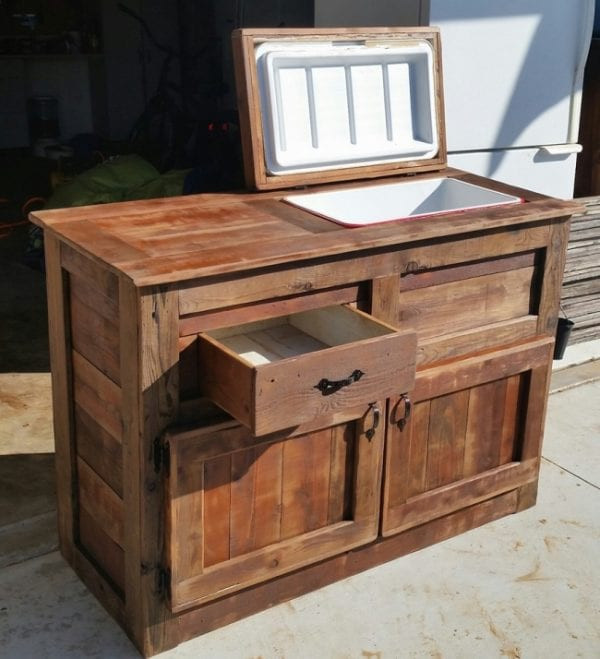 DIY Wood Cooler Box
 Remodelaholic