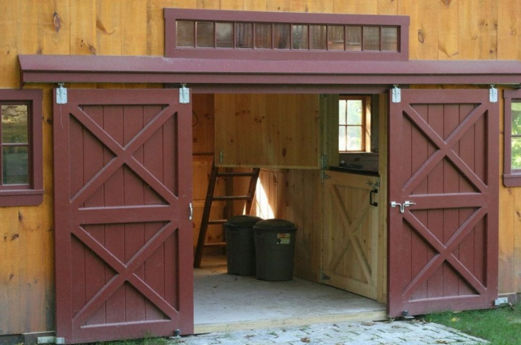 DIY Wood Garage Door
 8 Easy DIY Steps and Guide to Build a Sliding Garage Doors