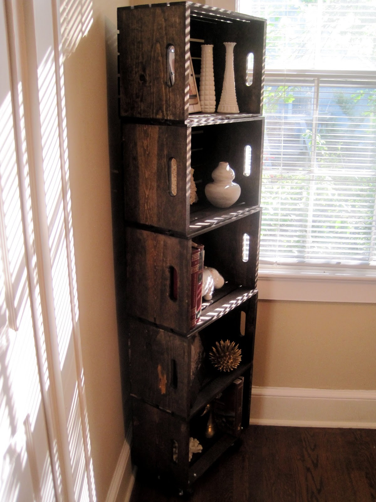 DIY Wooden Bookshelves
 Southern DIY Diary Wood crate bookshelf How to