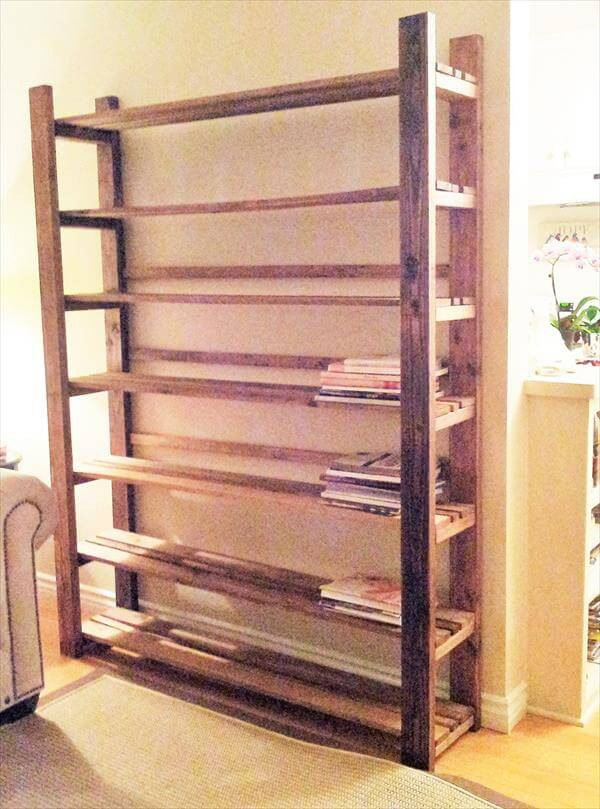 DIY Wooden Bookshelves
 DIY Rustic Pallet Bookcase