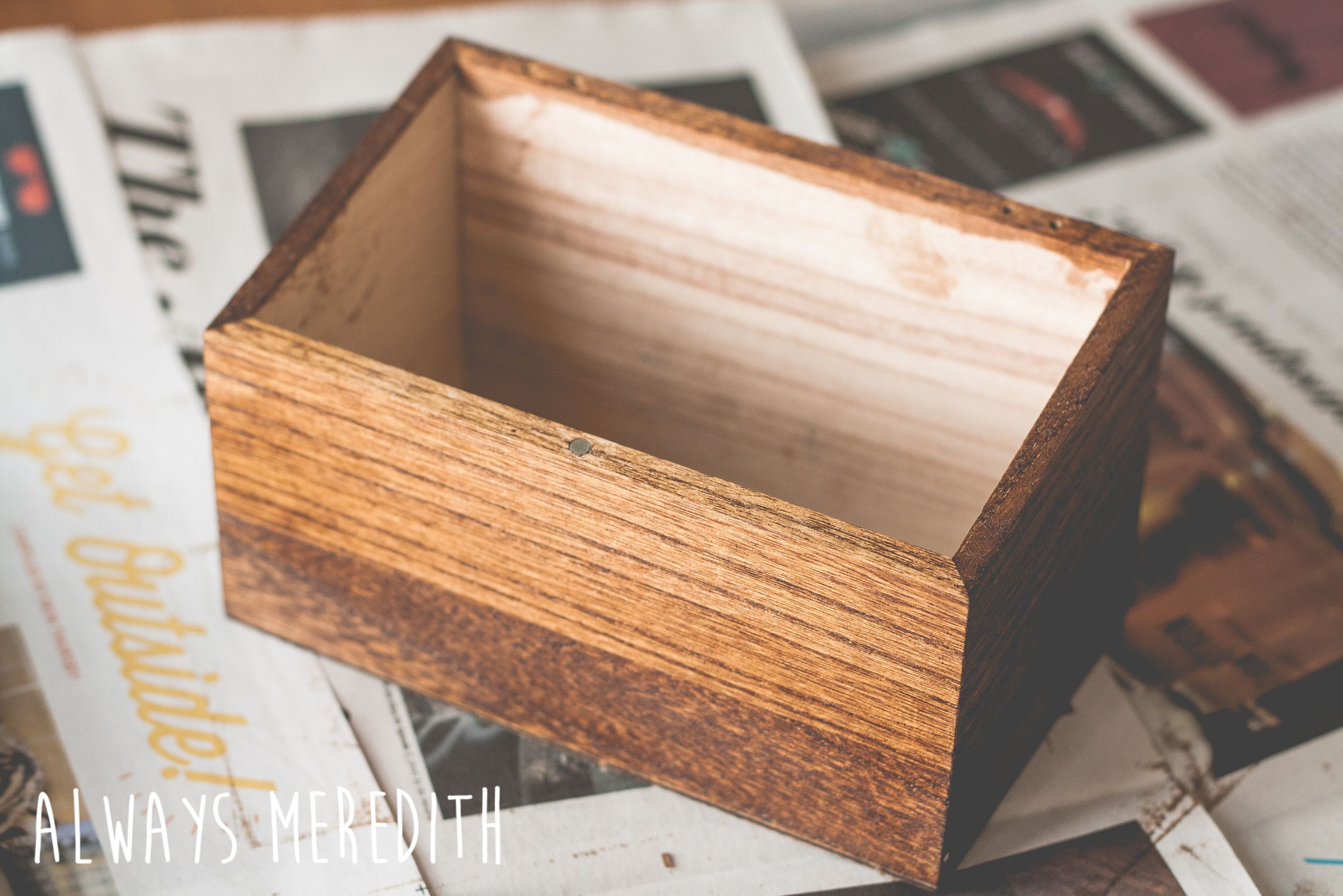 DIY Wooden Box
 DIY… Wooden Box