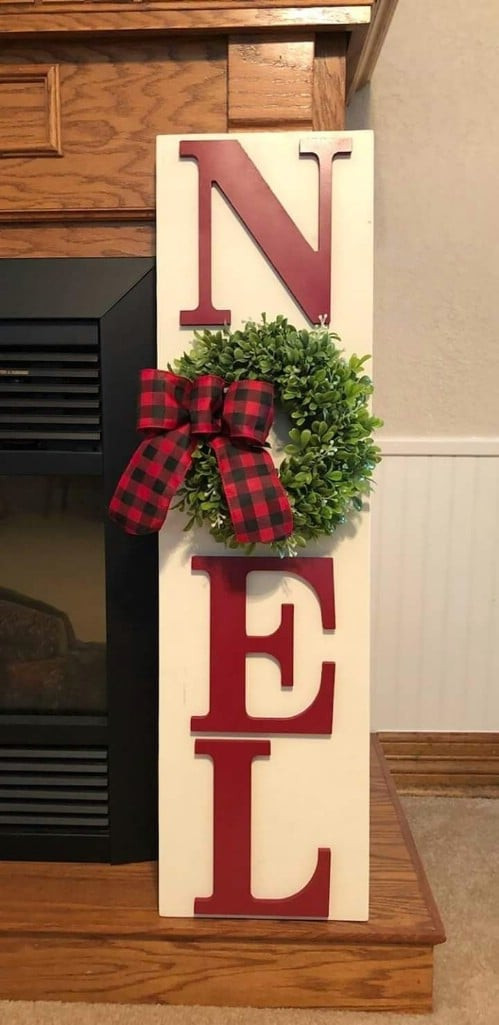 DIY Wooden Christmas Signs
 20 Unique DIY Wooden Signs For Christmas Decorating DIY