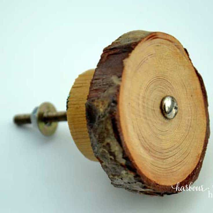 DIY Wooden Drawer Pulls
 How to Make DIY Drawer Pulls from Wood Slice Branches