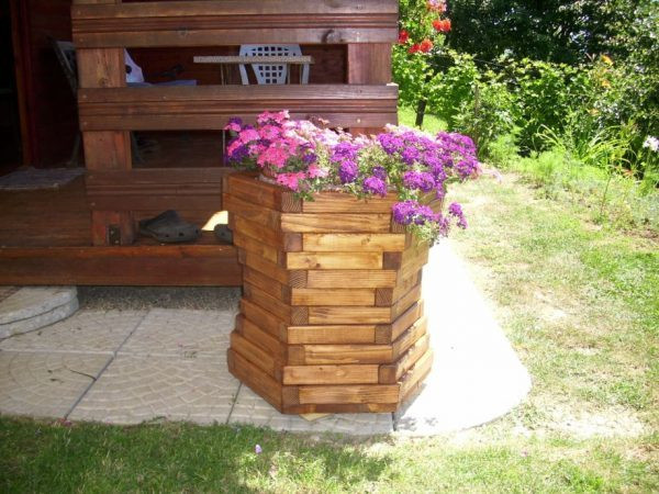 DIY Wooden Flower Pots
 Diy wooden flower pots ideas Little Piece Me