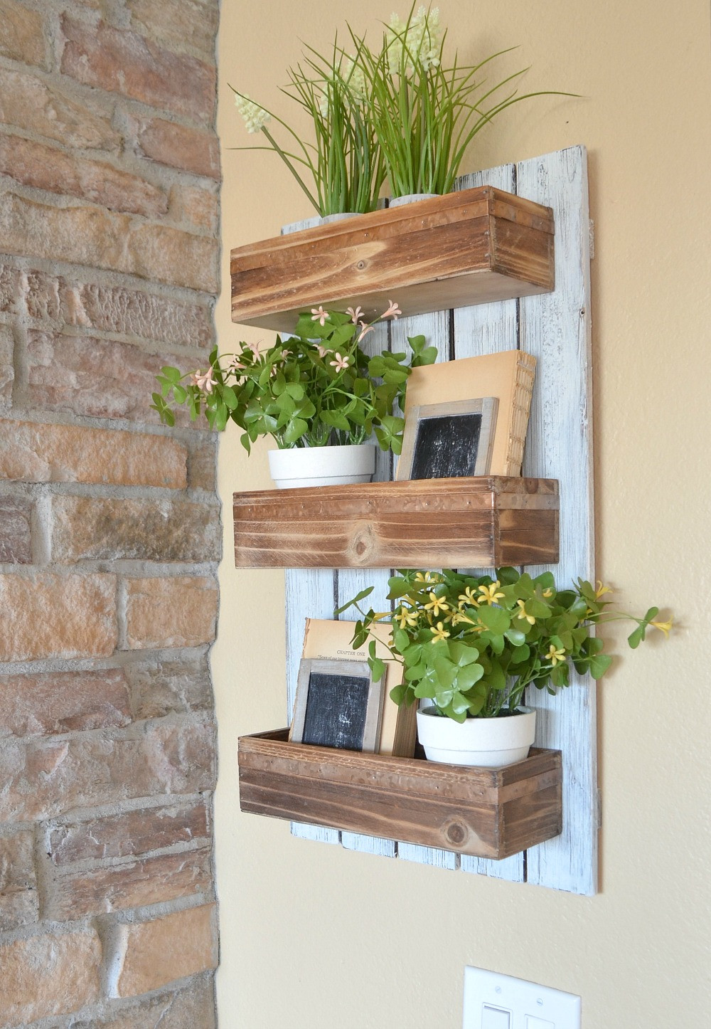 DIY Wooden Flower Pots
 DIY Wooden Wall Planter Little Vintage Nest