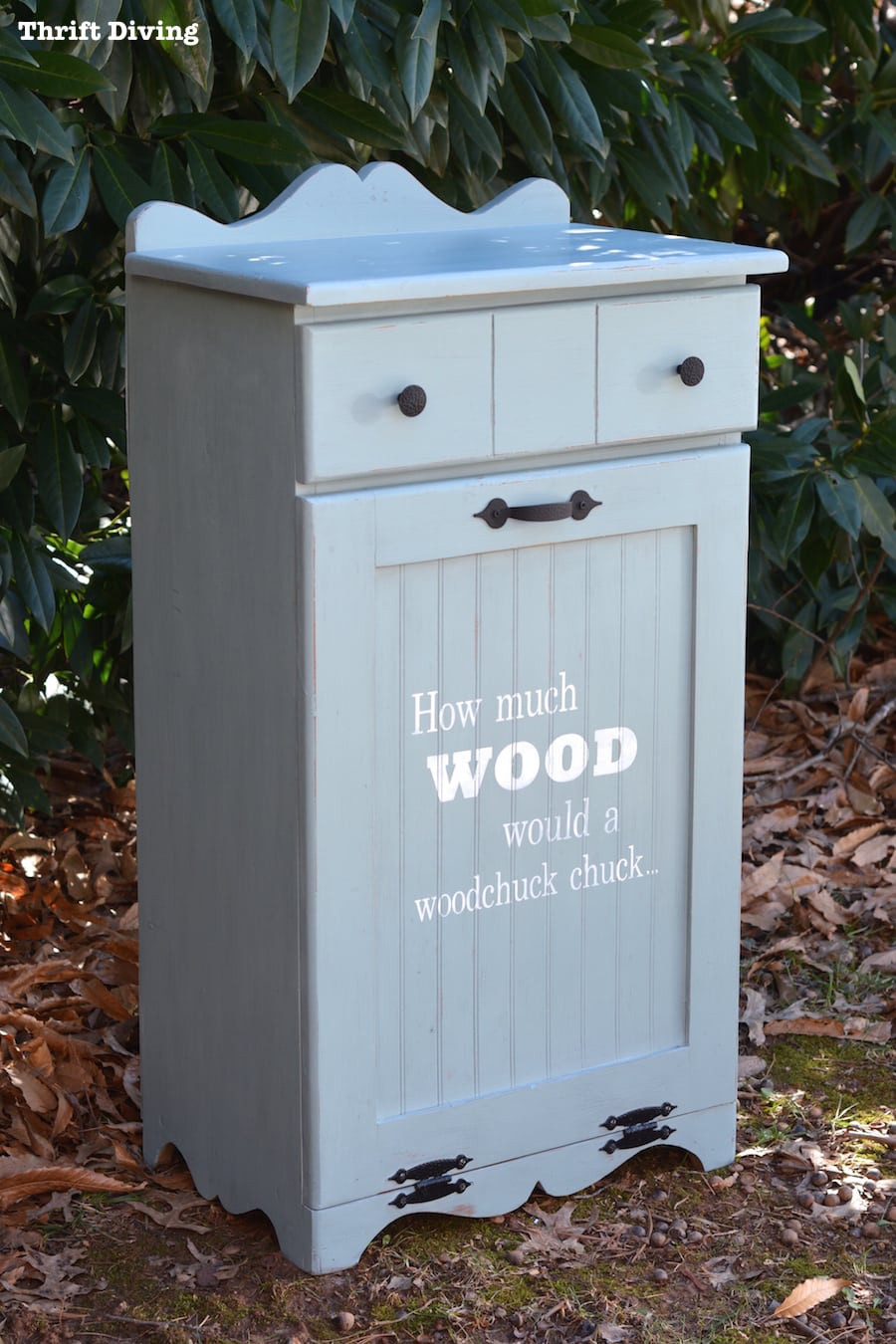 DIY Wooden Trash Can
 Pretty Wooden Trash Can Makeover From the Thrift Store