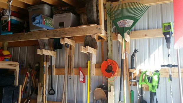 DIY Yard Tool Organizer
 40 DIY Garden and Yard Tool Storage Ideas