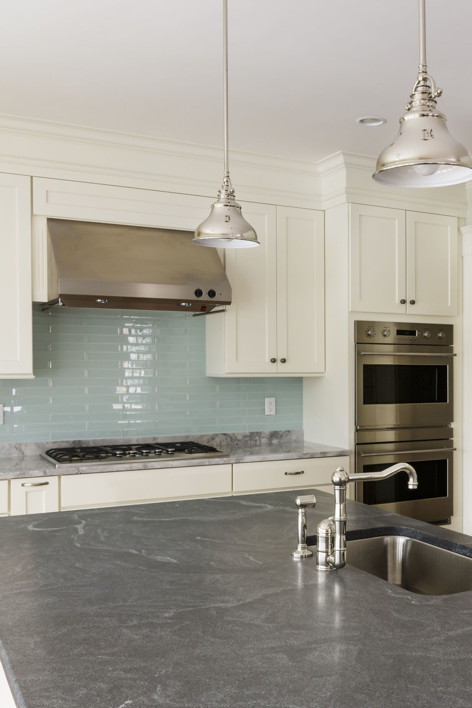Does Vinegar Disinfect Kitchen Counters
 6 Cleaning Mistakes That Could Ruin Your Stuff