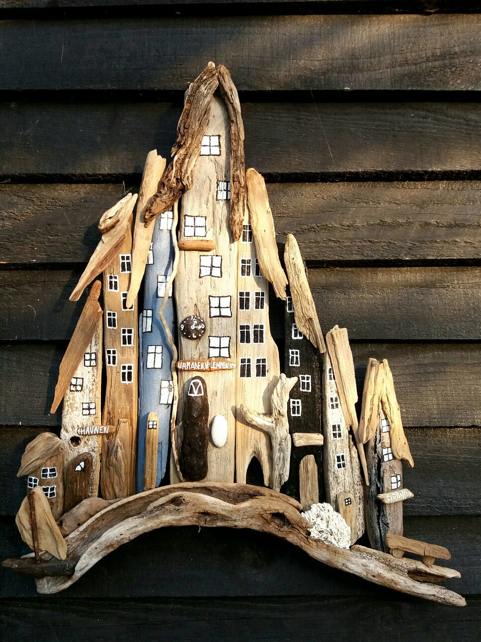 Driftwood Craft Ideas
 Fill Your Home With 45 Delicate DIY Driftwood Crafts