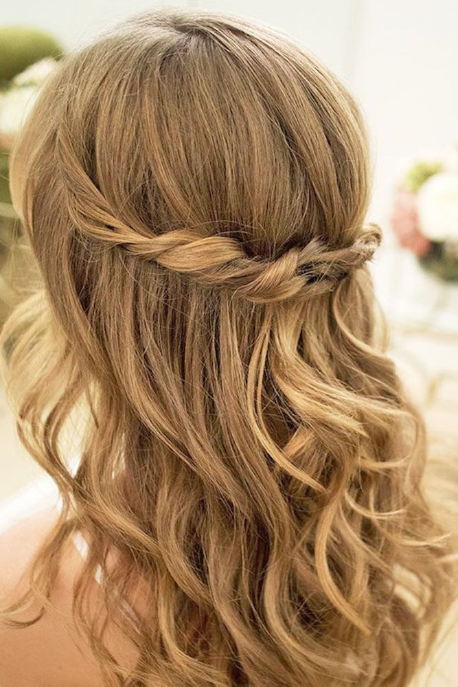 Easy Hairstyle For A Wedding
 42 Wedding Guest Hairstyles The Most Beautiful Ideas
