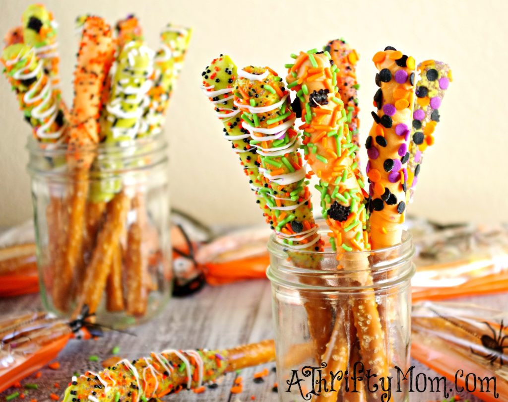 Easy Halloween Party Food Ideas
 Monster Eyes Grape Eyes Quick and Easy Healthy Halloween