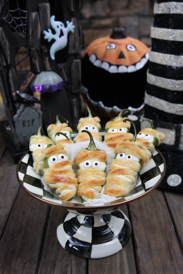 Easy Halloween Party Food Ideas
 10 Easy Halloween Appetizers for Your Ghoulish Guests