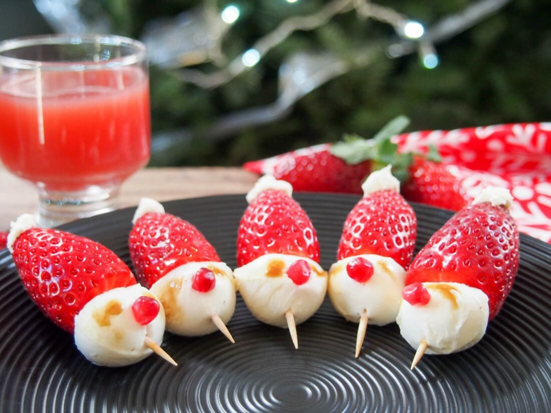 Easy Holiday Party Food Ideas
 Strawberry Santas and other easy Holiday party ideas
