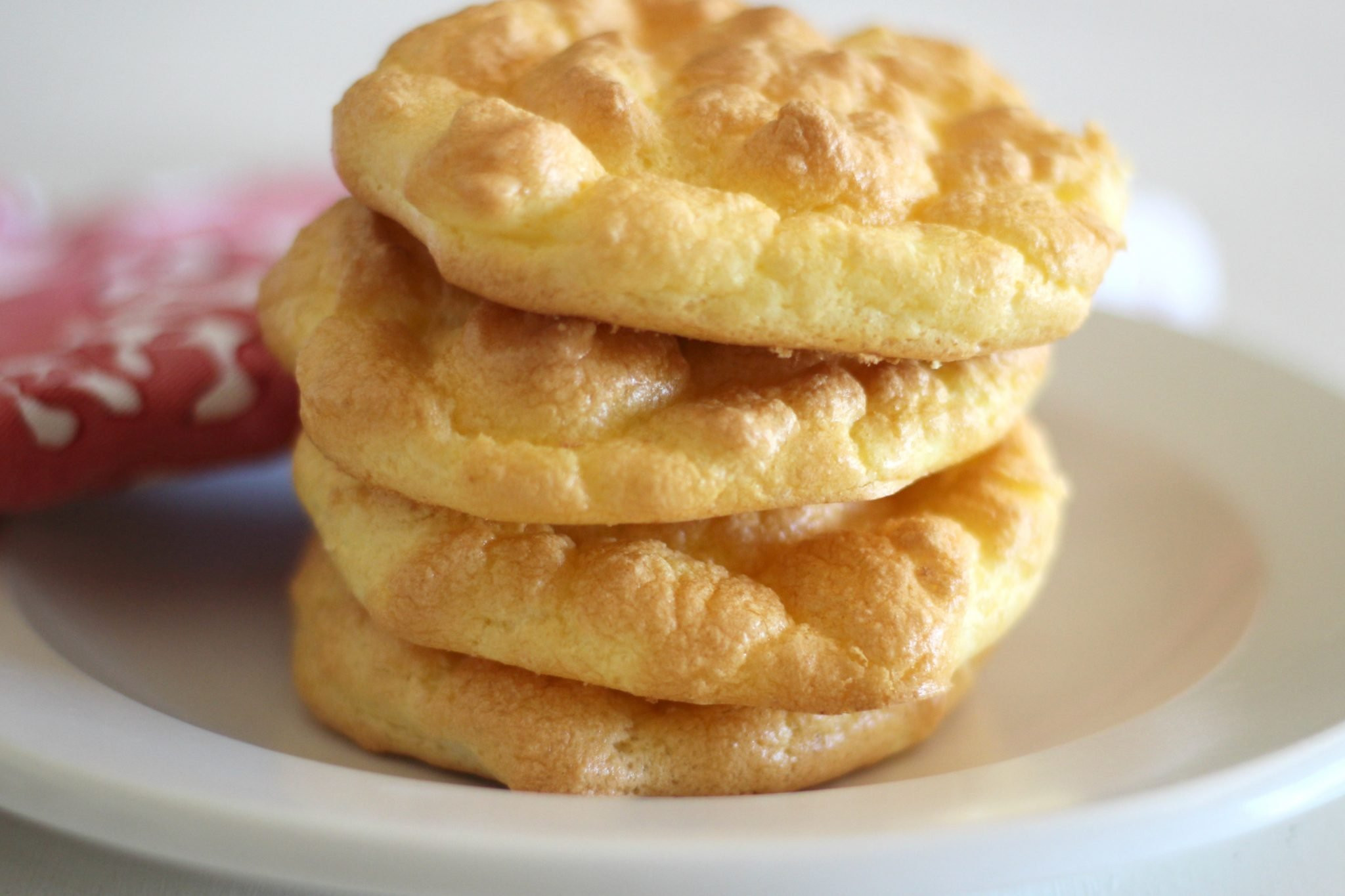 Egg Cloud Bread
 How To Make Fluffy Cloud Bread Plain and Simple Low