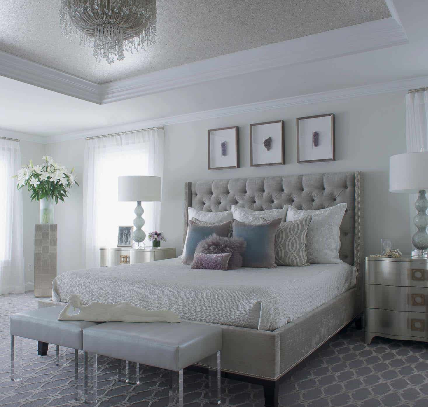 Elegant Bedspreads Master Bedroom
 20 Serene And Elegant Master Bedroom Decorating Ideas