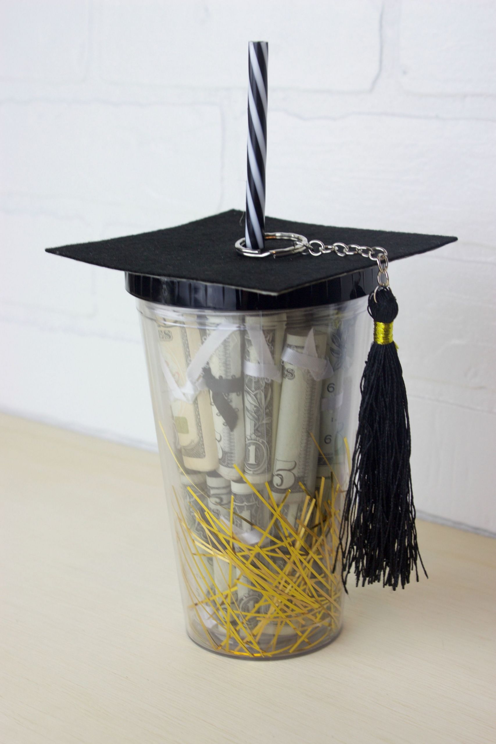 Elementary Graduation Gift Ideas
 DIY Graduation Gift in a Cup