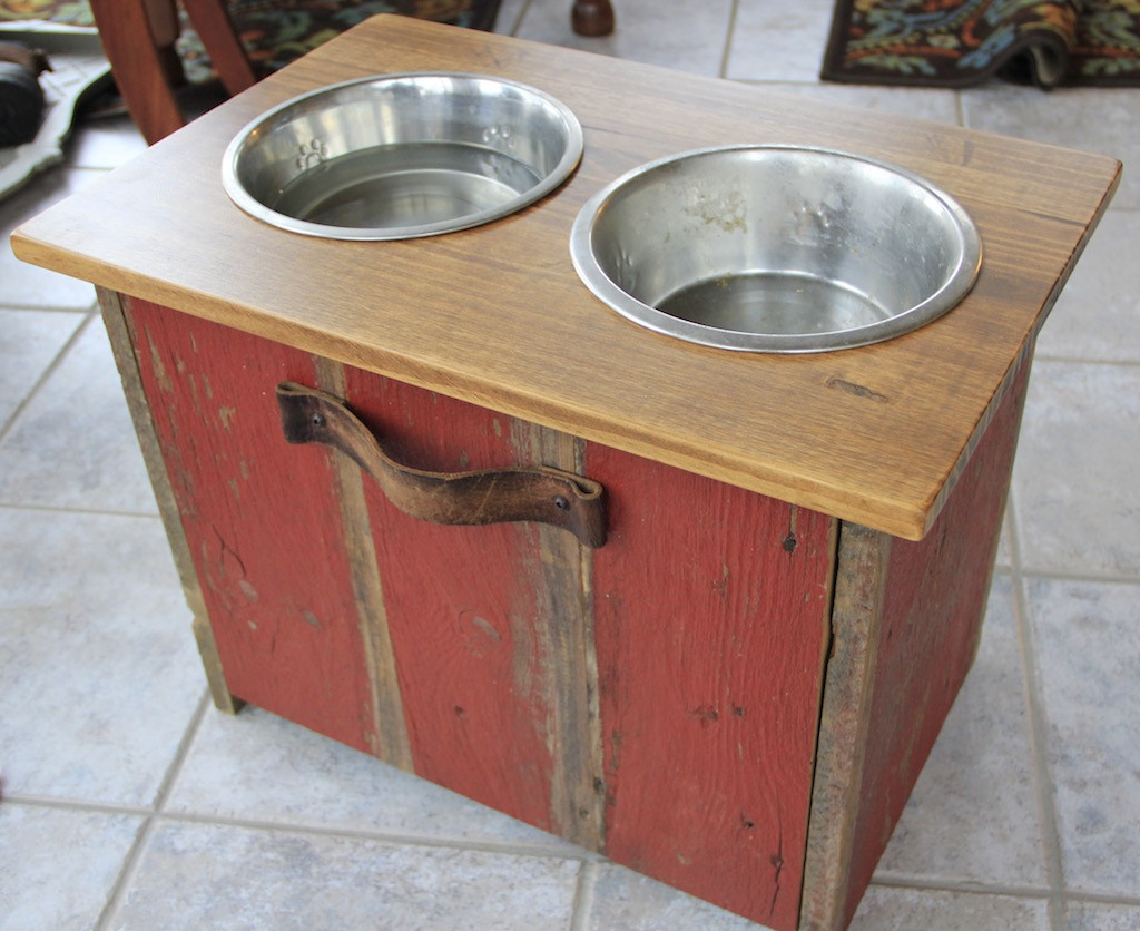 Elevated Dog Bowls DIY
 DIY Elevated Dog Bowl Station With Extra Food Storage
