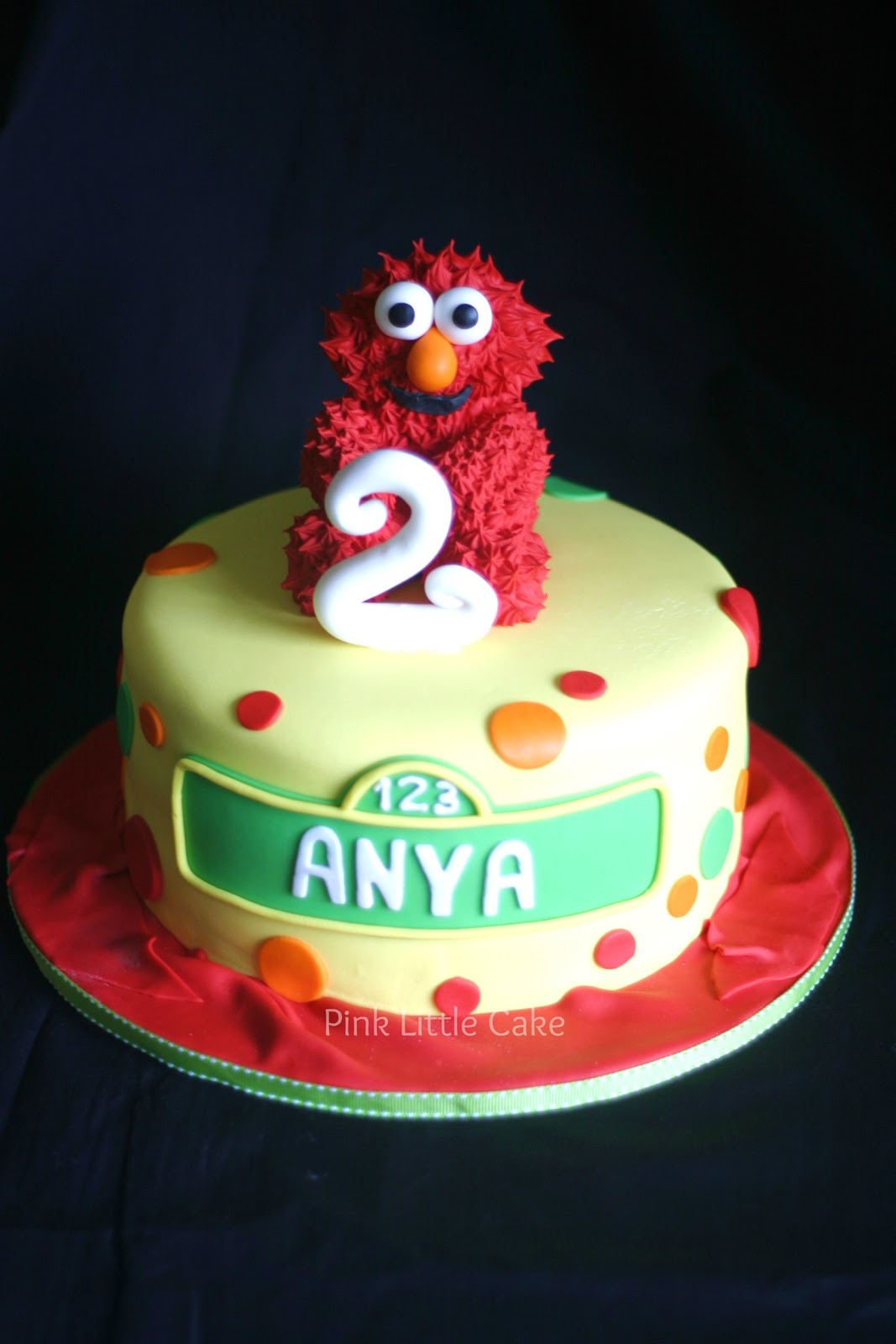 Elmo Birthday Cake
 Pink Little Cake Small Elmo Cake