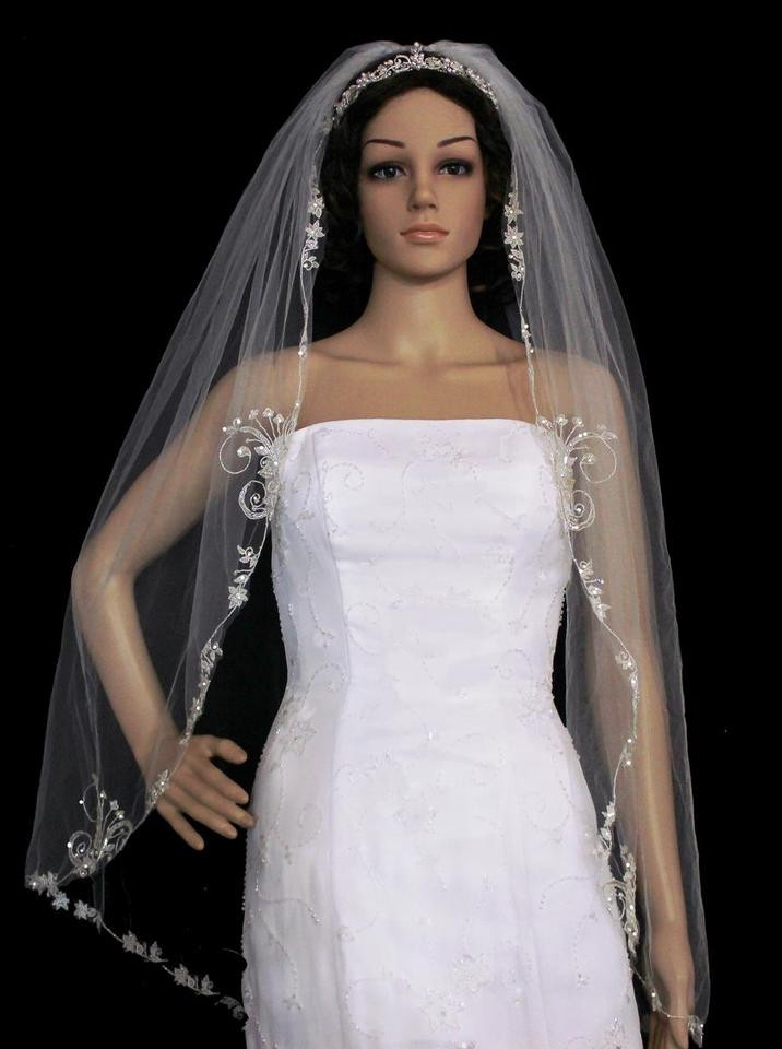 Embroidered Wedding Veils
 Ivory Beaded Embroidery Fingertip Wedding Veil f