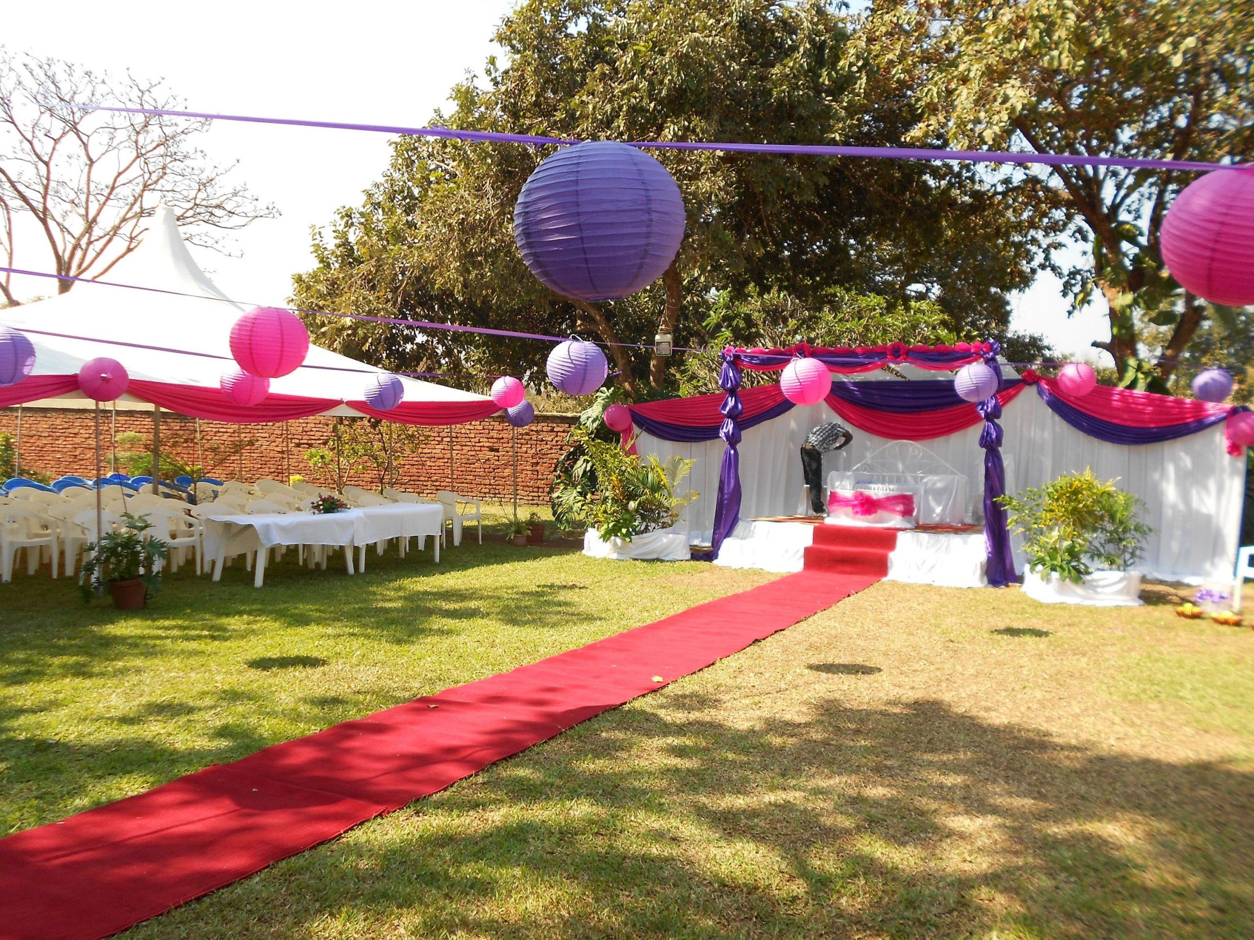 Engagement Outdoor Party Ideas
 Outdoor Engagement Party Decoration Idea – OOSILE