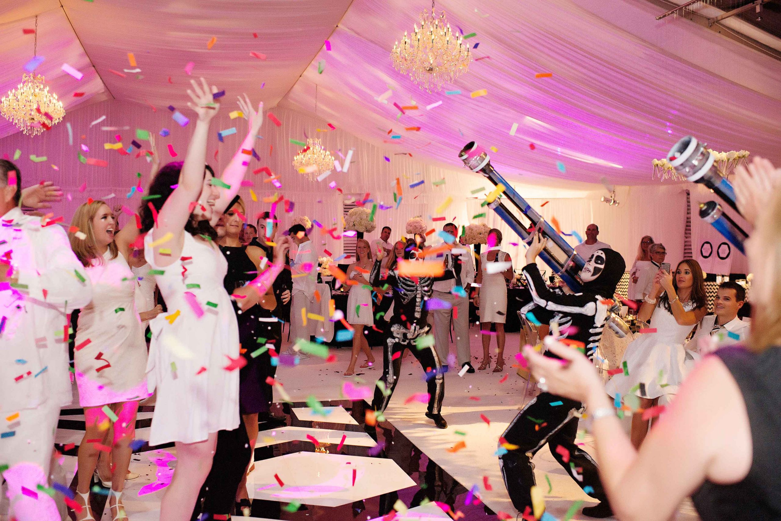 Engagement Party Entertainment Ideas
 Wedding Reception Ideas How to Keep Guests Energized
