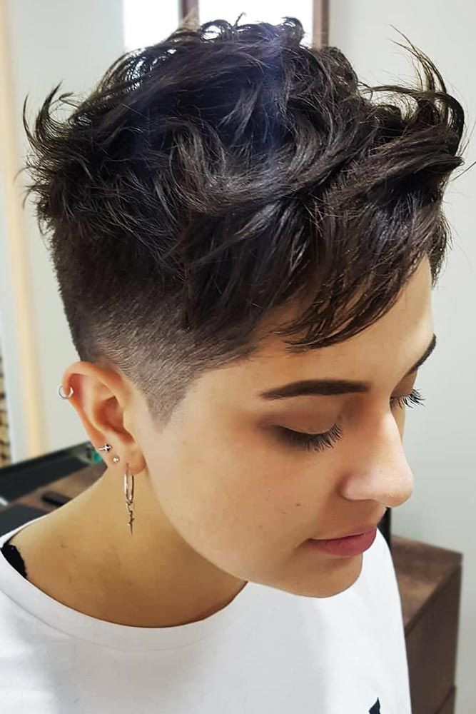 Faded Undercut Hairstyle
 25 Fade Haircuts for Women Go Glam with Short Trendy
