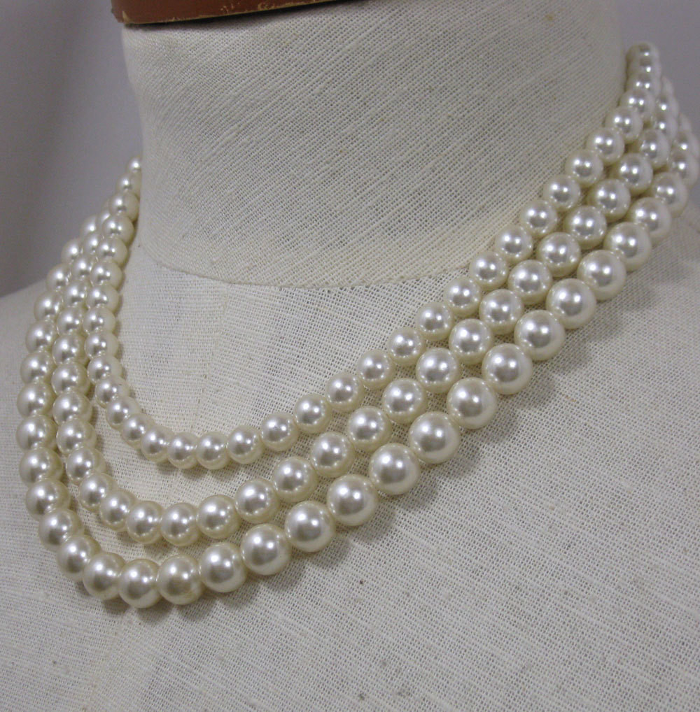 Fake Pearl Necklaces
 18 Inch 3 Strand 3 Sizes Faux Pearl Necklace 1960s NEW OLD