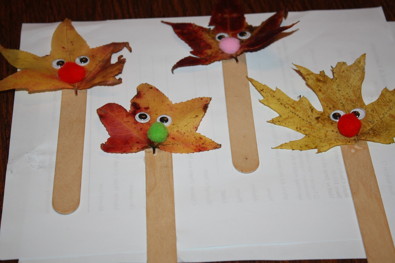 Fall Toddler Craft Ideas
 Fun Fall Projects for Kids The Chirping Moms