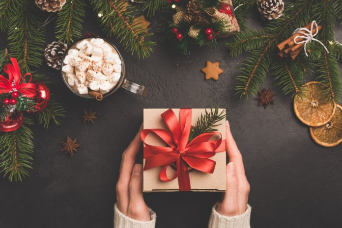 Family Christmas Gift Ideas 2020
 Surprising Secret Santa Gift Ideas for Your Family 2020