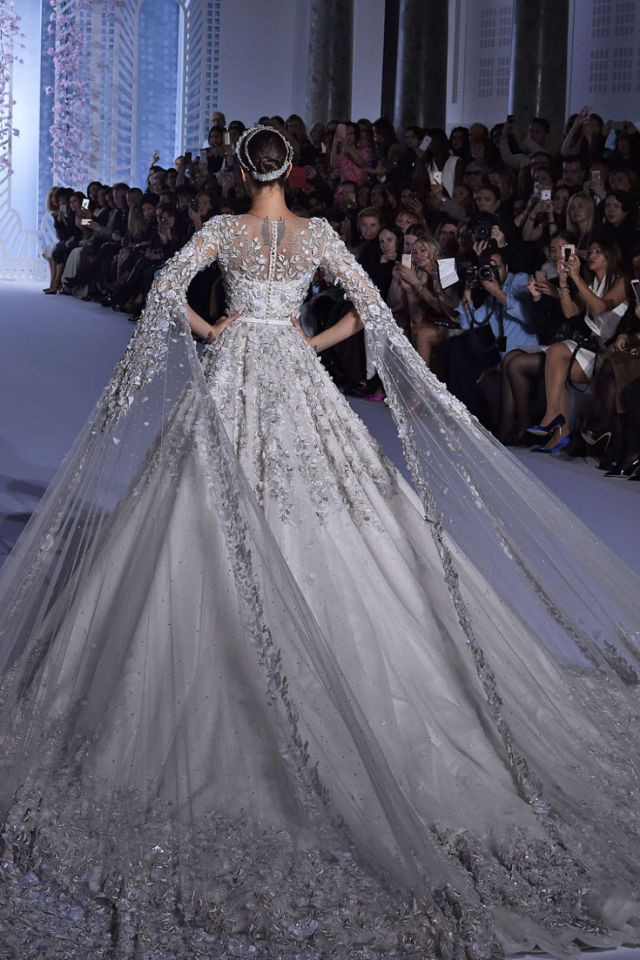 Fantasy Wedding Gowns
 45 Fantasy Wedding Dresses That Will Make Your Heart Stop