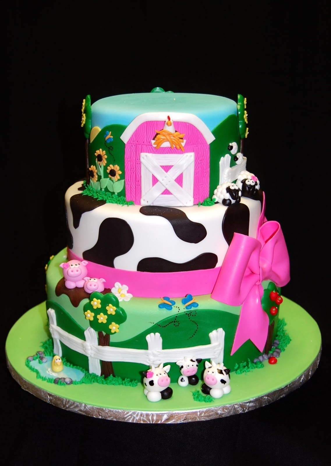 Farm Birthday Cakes
 Drea s Dessert Factory Birthday cakes for all ages