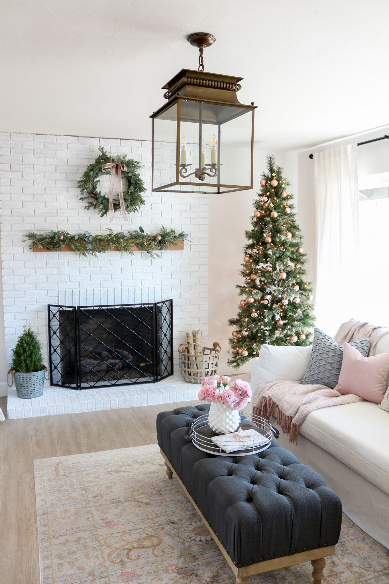 Farmhouse Chic Living Room
 Modern Farmhouse Style Living Room Holiday Tour