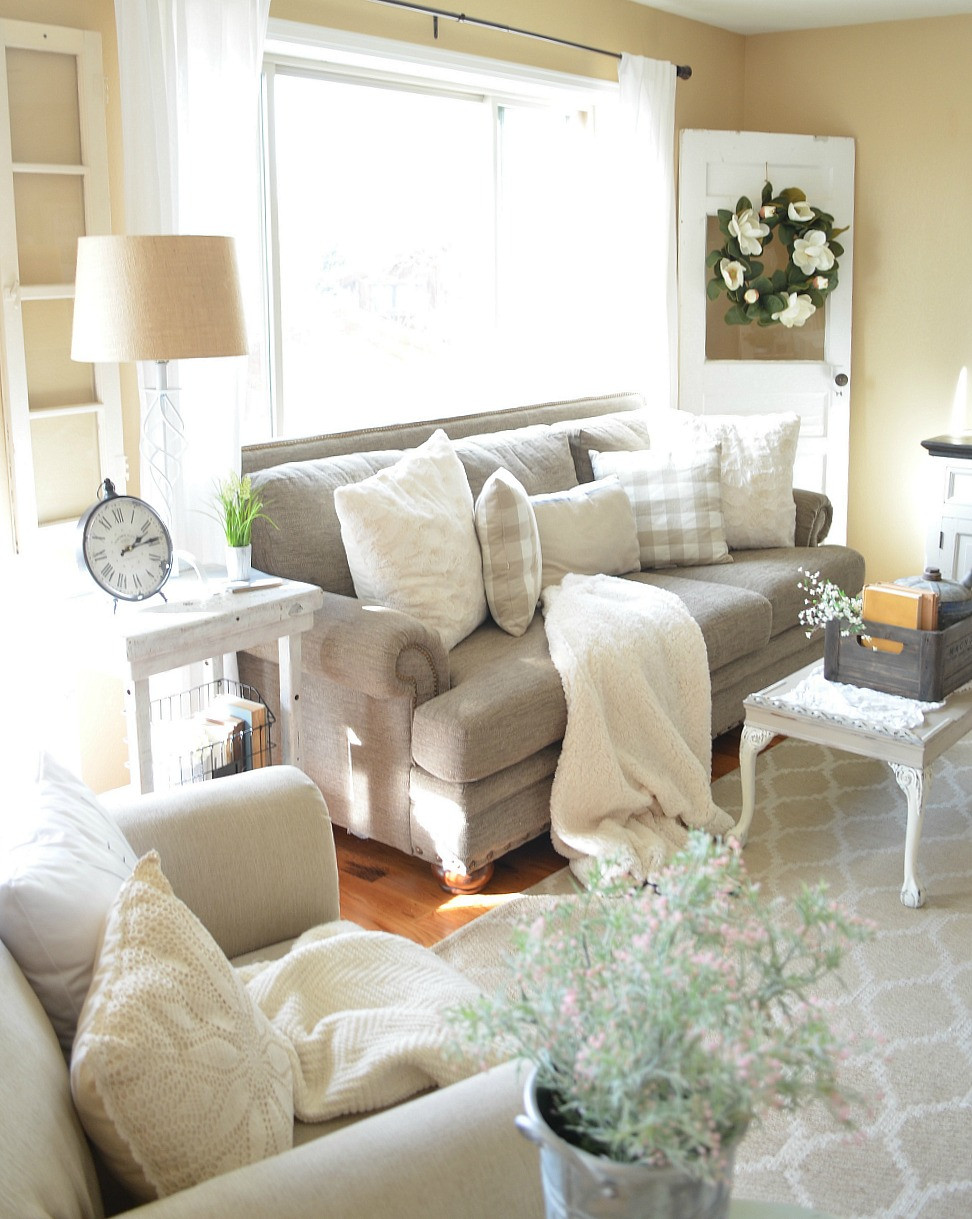 Farmhouse Style Living Room
 Refreshed Modern Farmhouse Living Room Little Vintage Nest