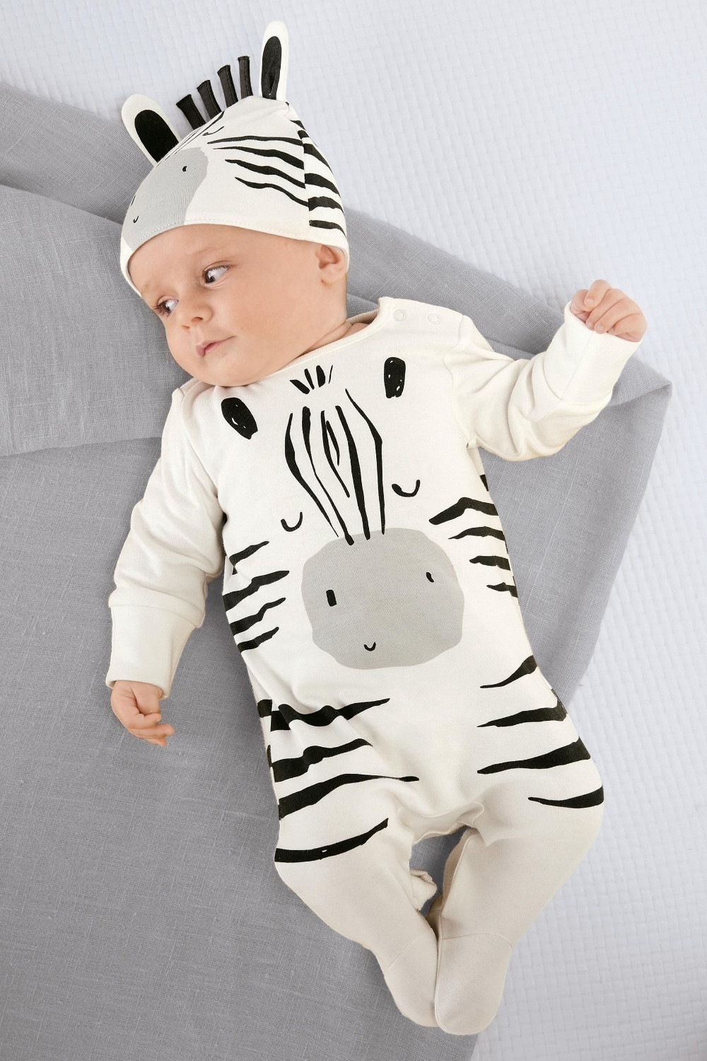 Fashion Baby Clothes
 Fashion newborn toddler baby rompers long sleeve cartoon