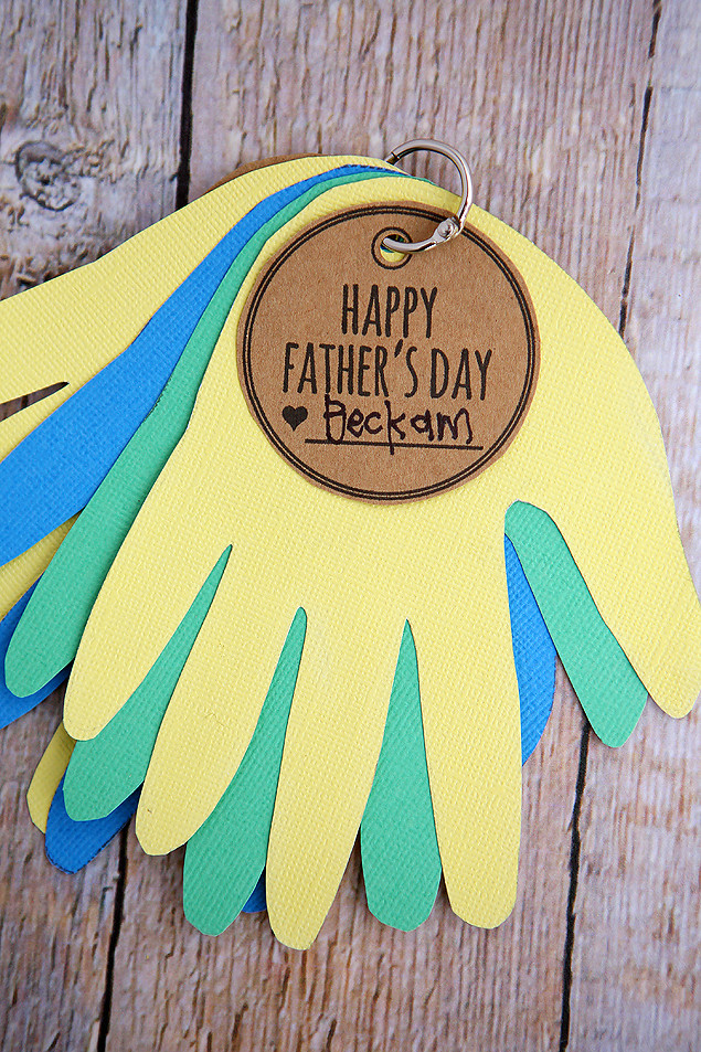 Father'S Day Craft Ideas For Kids
 Let Me Give You A Hand Dad Eighteen25