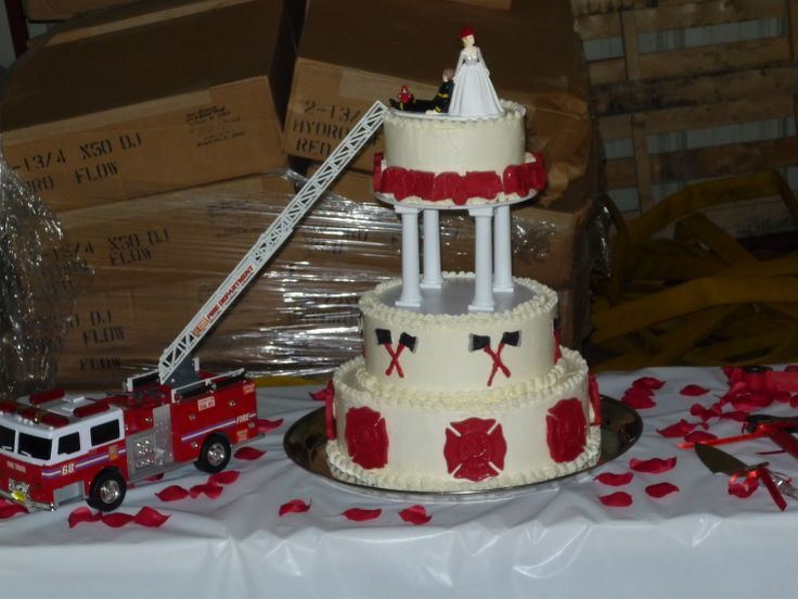 Firefighter Wedding Cake
 85fce2c73f bca e5b10e4 736×552
