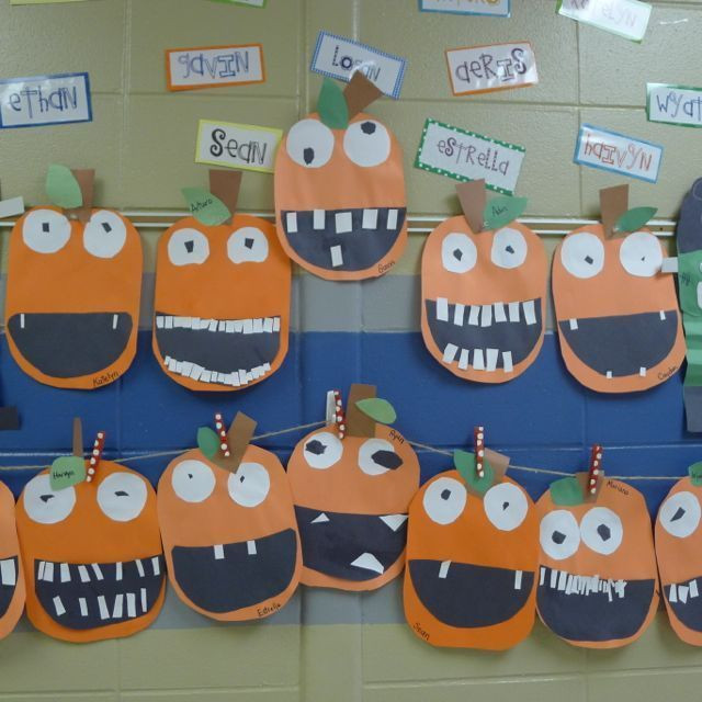 First Grade Halloween Party Ideas
 First Grade Blue Skies Silly Pumpkins